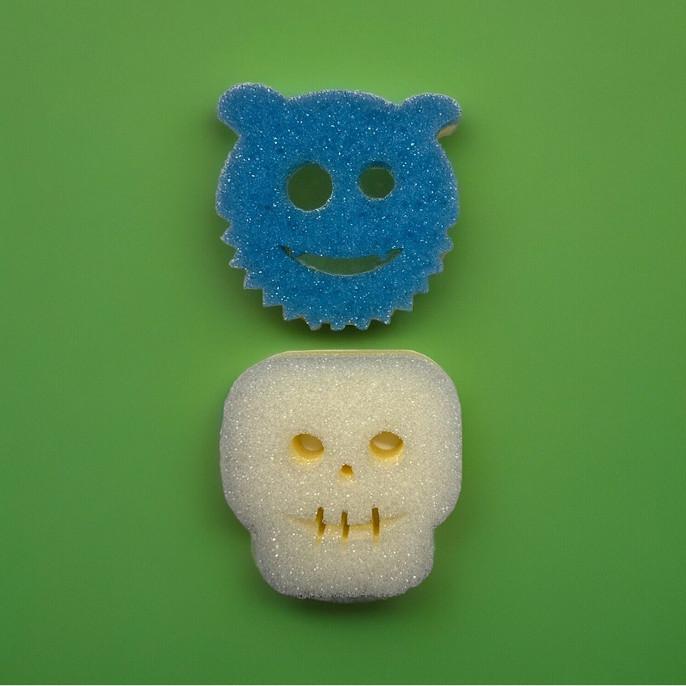 Scrub Daddy Mommy Special Edition Halloween - Limited Edition - Bat & Skeleton